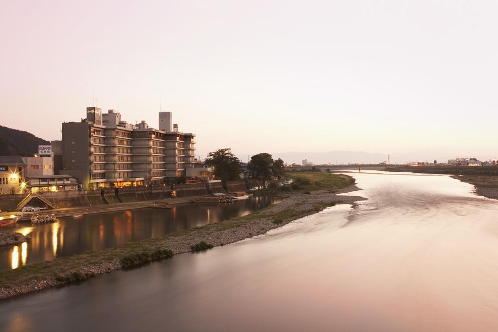 Juhachiro Hotel Gifu Exterior photo